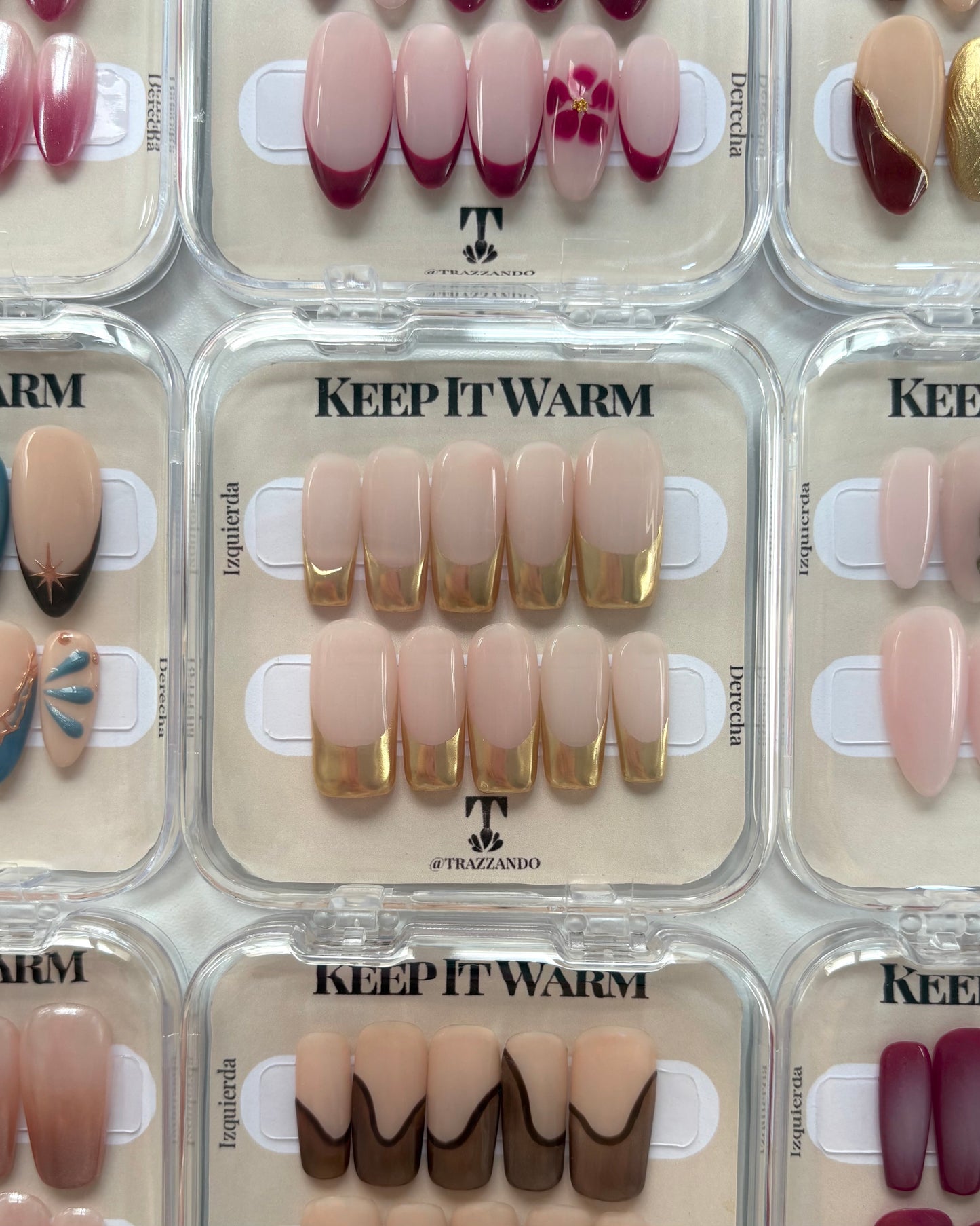 set de uñas press-on nudes con francesa cromática dorada en su caja original colección keep it warm