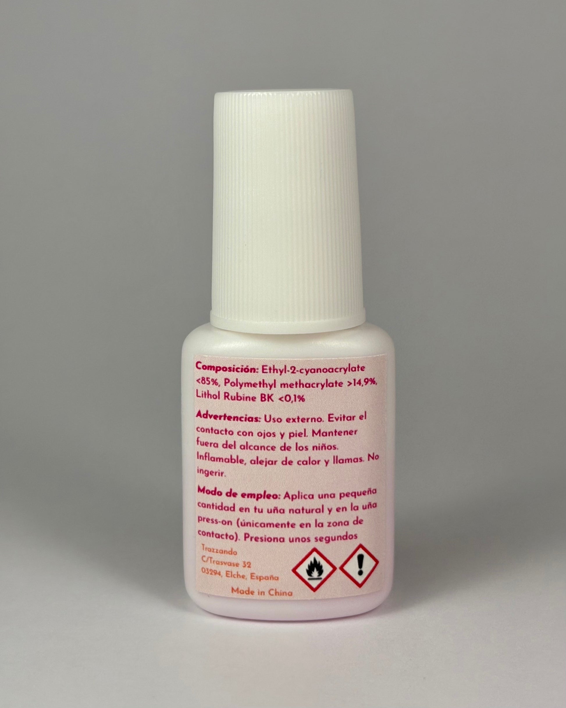 etiqueta trasera pegamento uñas